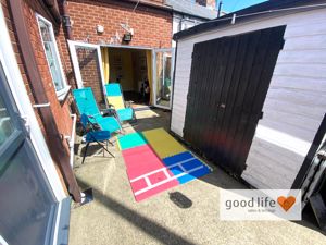 Photo 19- click for photo gallery